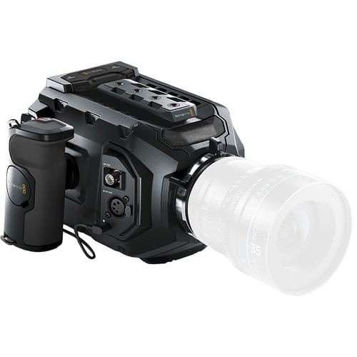 Camera-Blackmagic-Design-URSA-Mini-4K-com-Montagem-EF