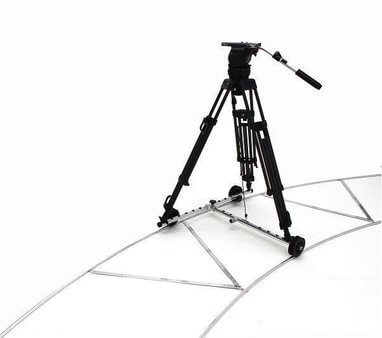 Trilho-de-Metal-para-Dolly-de-15m---Curvo