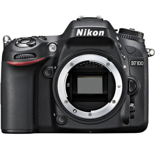 Camera-Nikon-D7100-com-Lente-18-140mm-f-3.5-5.6G-ED-VR-AF-S-DX