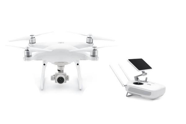 Drone-DJI-Phantom-4-Pro-Plus