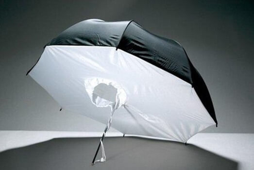 Guarda-Chuva-Godox-UB-010-Branco-e-Rebatimento-de-84cm