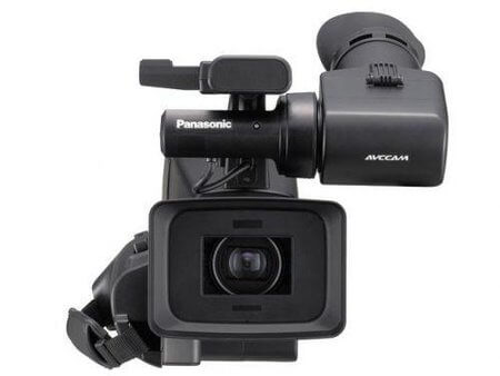 Filmadora-Panasonic-AG-HMC80-3MOS-AVCCAM-HD-Profissional-Slot-SDHC-Zoom-12x