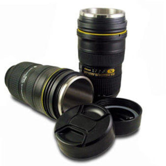 Copo-Termico-em-Formato-de-Lente-24-70mm-f-2.8-ED-B-07