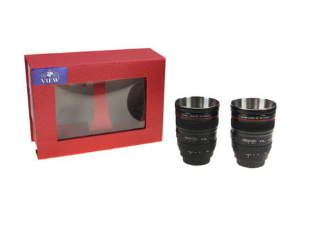 Kit-com-2-Copos-Termicos-em-Formato-de-Lente-EF-24-105mm