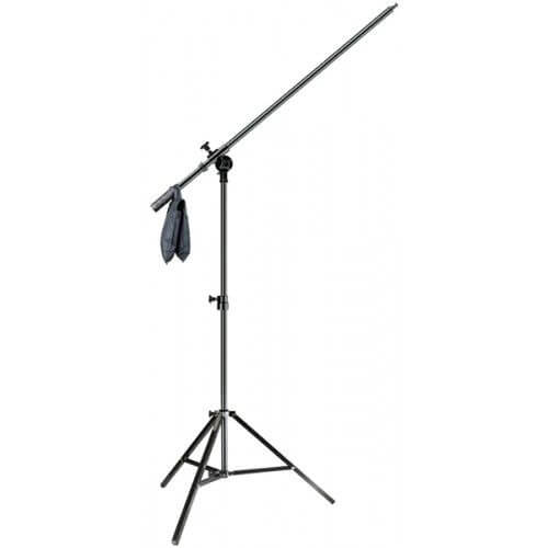 Kit-de-Iluminacao-para-Estudio-Fotografico-com-Softboxes-Girafa-e-Tripes-de-Iluminacao--110V-