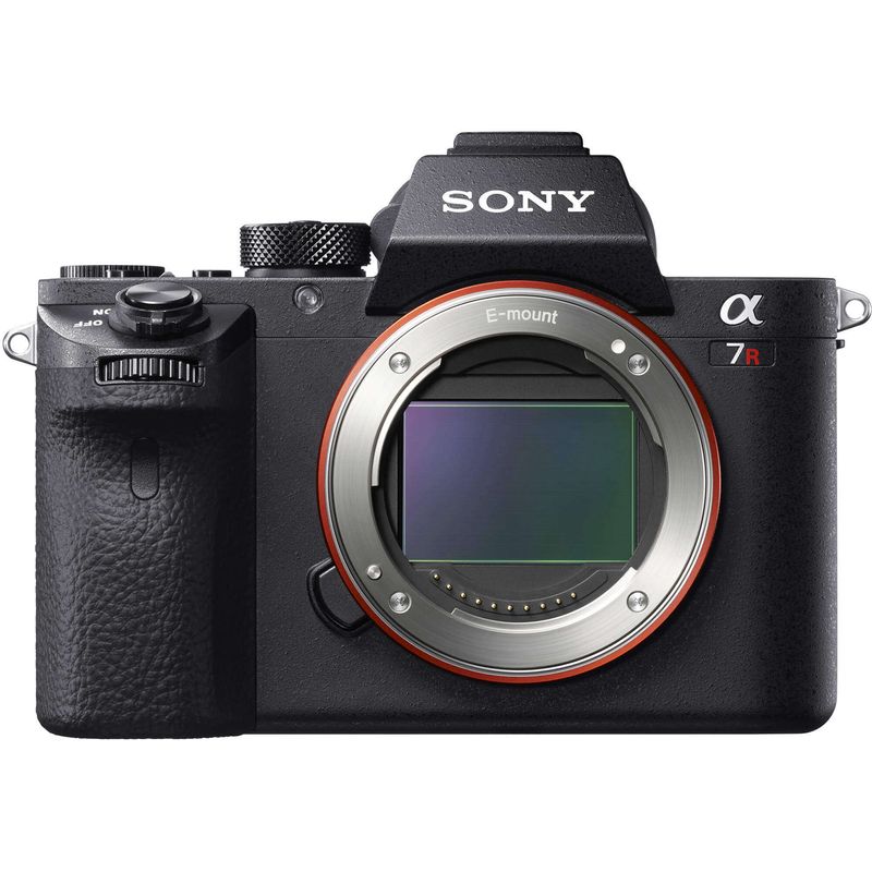 Kit-Camera-Sony-Alpha-a7RII-Mirrorless-Corpo-Monitor-56-Tripe-de-Video-Bolsa-Bateria-Extra-e-Cartao-64Gb