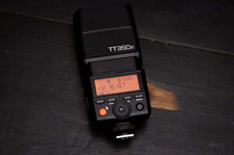 Flash-Godox-TT350F-Mini-Thinklite-TTL-para-Cameras-FujiFilm