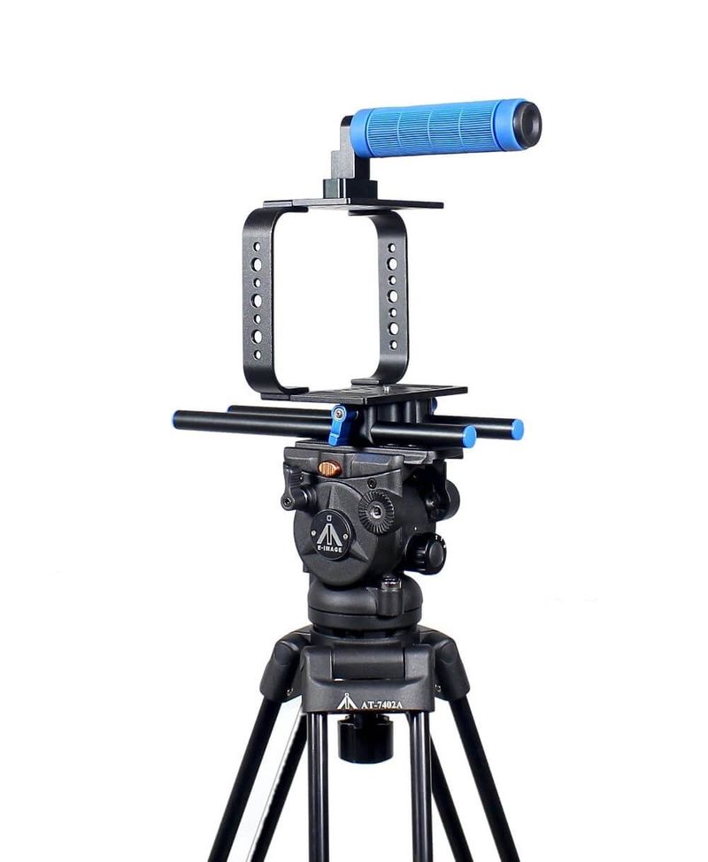 Gaiola-Cage-BMCC-C3-com-Punho-Handle-Grip-Espumado-para-BLackMagic-Cinema-Canon-C300-C500-e-5DMarkII