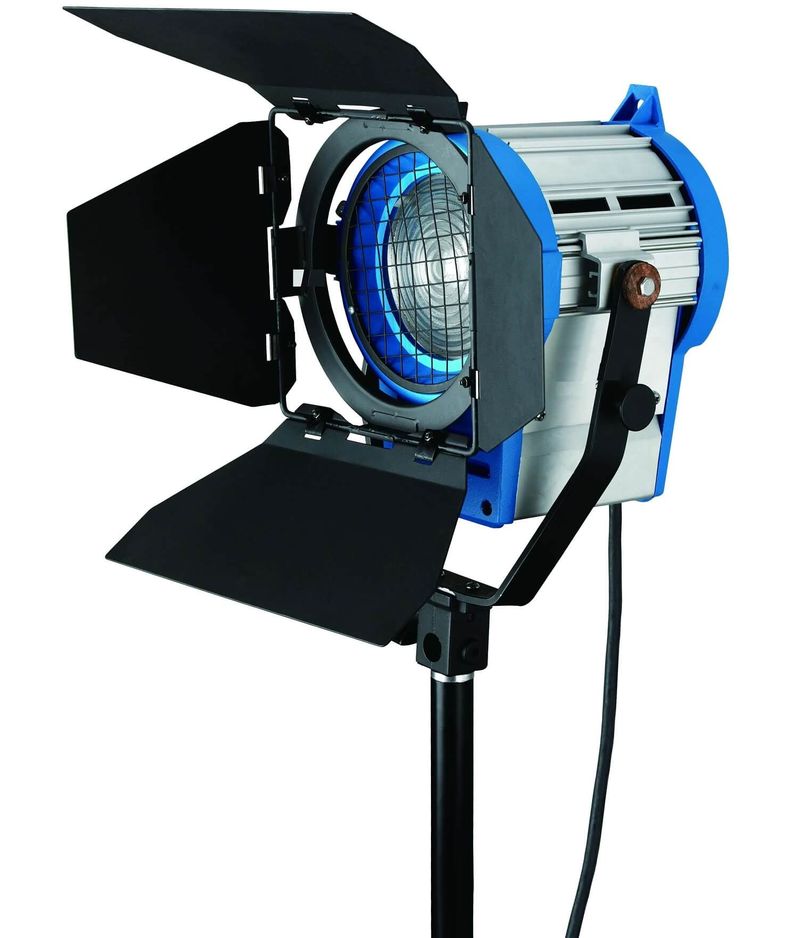 Refletor---Iluminador-Fresnel-Spotlight-de-650W-Profissional-com-Dimmer--110V-