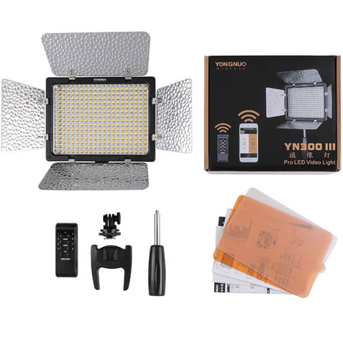 Iluminador-Led-SunGun-Yongnuo-YN300III-Cor-Variavel-para-Cameras