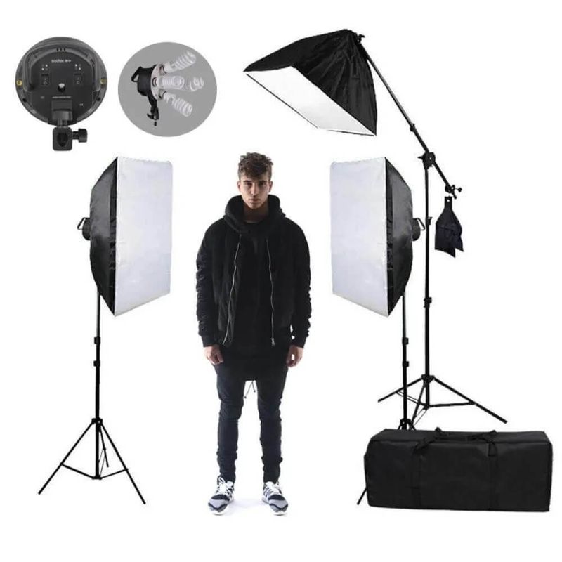 Kit-de-Iluminacao-para-Estudio-Fotografico-com-Softboxes-Girafa-e-Tripes-de-Iluminacao--220V-