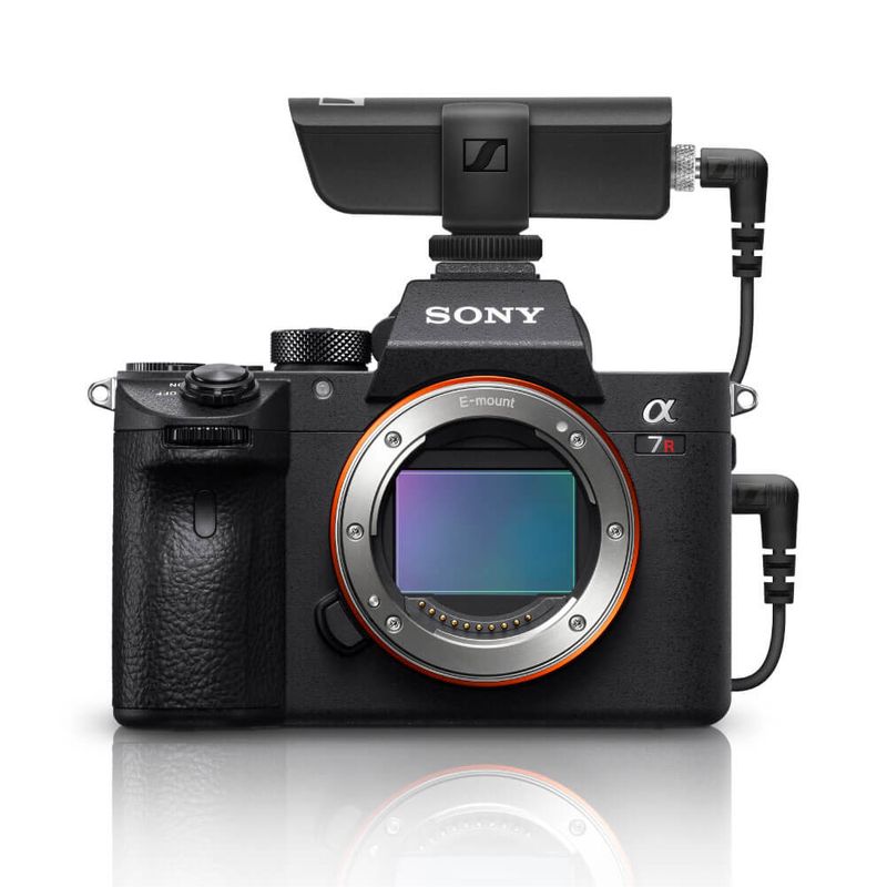 Kit-Sony-a7RIV-Mirrorless-4K-61Mpx--Corpo----Microfone-Lapela-Sennheiser-XSW-D-Wireless-com-Receptor