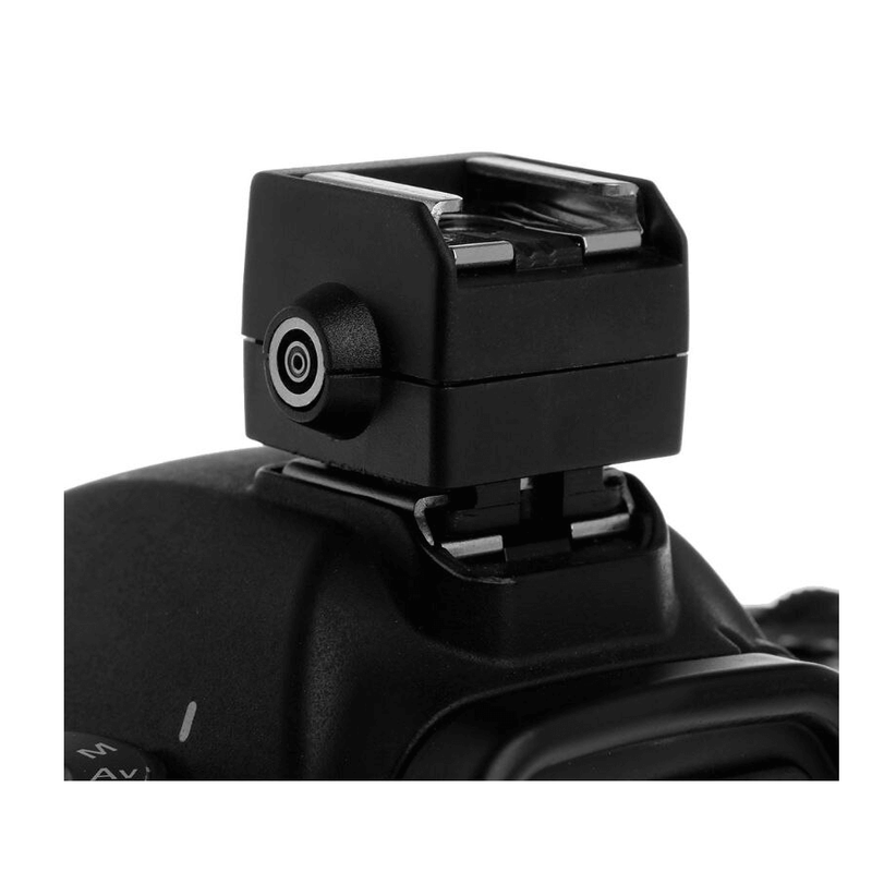 Adaptador-Universal-Sapata-Flash-SC-2-Hot-Shoe-com-Sincronizacao-PC-SYNC--Canon-e-Nikon-