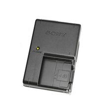 Carregador Sony BC-CSG / BC-CSGB para Bateria NP-BG1 e NP-FG1 (Bivolt)