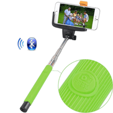 Bastão de Selfie com Disparador Bluetooth Universal Verde