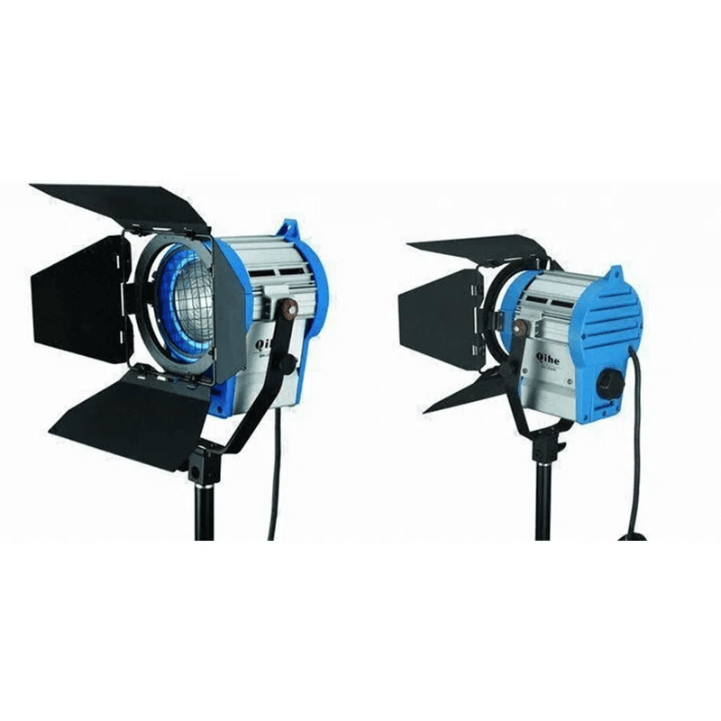 Refletor---Iluminador-Fresnel-Spotlight-de-650W-Profissional-com-Dimmer--220V-