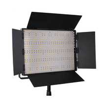 Iluminador Painel LED CN-1200CH Video Light Bi-Color 3200K-5600K (Bivolt)