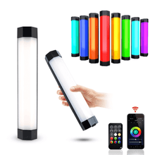 Bastão LED RGB Luxceo P200 Luz Handheld (3000–6000K) Controle Remoto e Impermeável