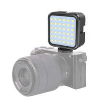 Iluminador LED Jumpflash L49 Vídeo Light Compacto 6500K Bateria Interna para Câmeras e Filmadoras